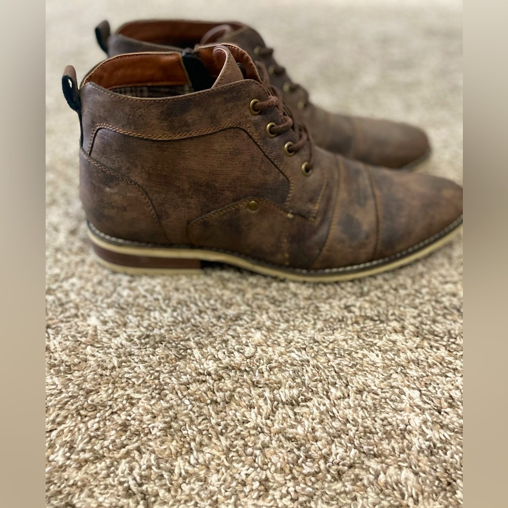 Ferro Aldo Men’s Dress/Casual Boot - Size 11